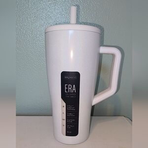 Brumate Glitter White Era 30oz LIMITED EDITION  NIB.